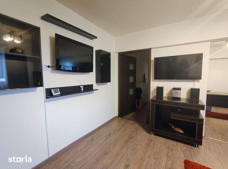Apartament cu 4 camere, mobilat în Ultracentral
