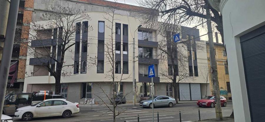 Spațiu comercial, de 500 mp, în Ferdinand