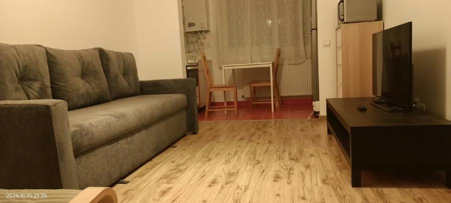 Garsonieră decomandată, mobilată în Berceni