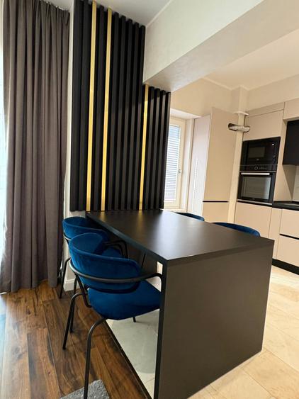 Apartament cu 3 camere nedecomandat în Copou