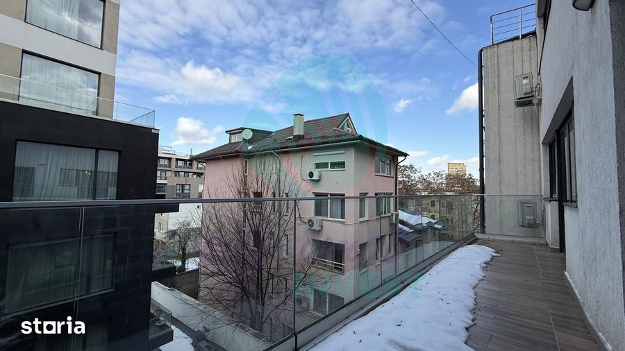 Apartament cu 3 camere în Dorobanți