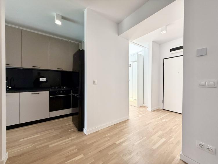 Apartament cu 3 camere decomandat, mobilat în Dămăroaia
