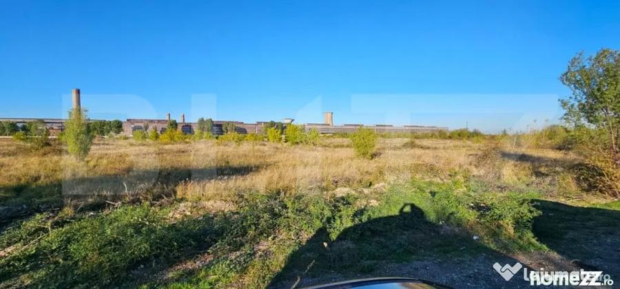 Teren de 5000 mp, în Central