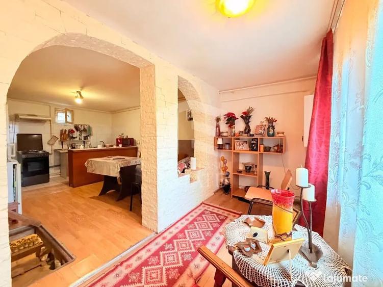 Casă cu 4 camere cu Teren 160 Mp în Alexandriei