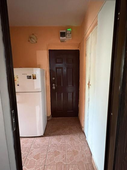 Apartament cu 2 camere decomandat în Trivale