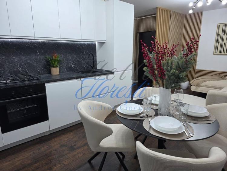 Apartament cu 3 camere semidecomandat în Florești