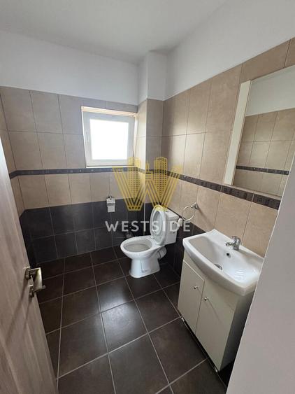 Apartament cu 3 camere decomandat, mobilat în Dumbrăvița