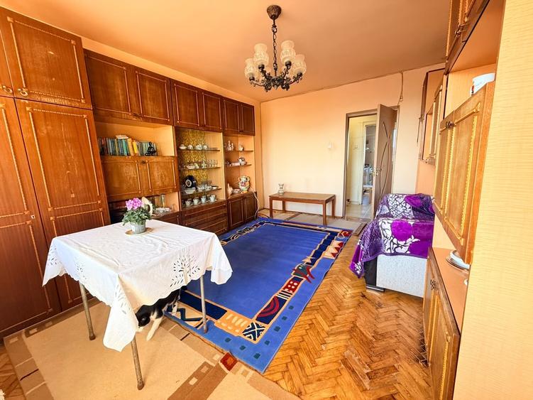 Apartament cu 4 camere în Gheorgheni