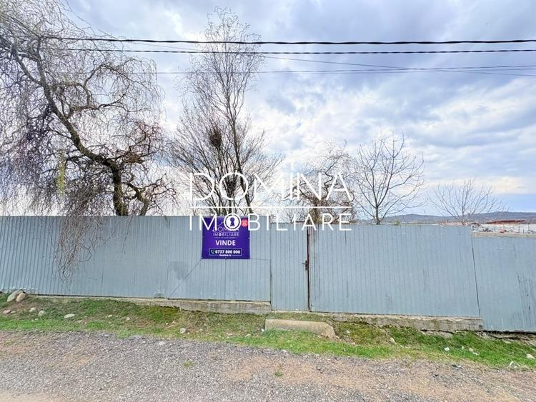 Teren Construcții extravilan de 1367 mp, în Sud-Vest