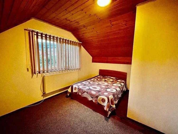 Casă cu 3 camere cu Teren 200 Mp în Central