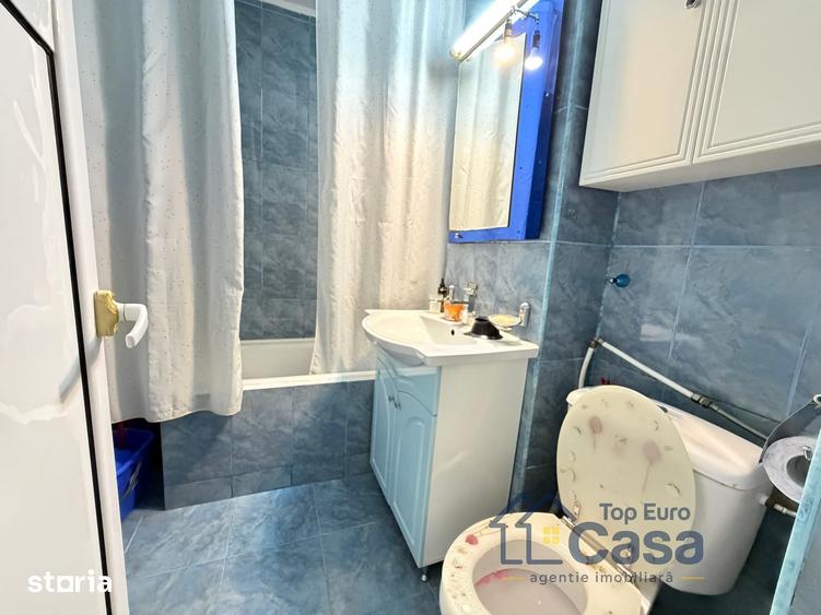 Apartament cu 2 camere decomandat în Central