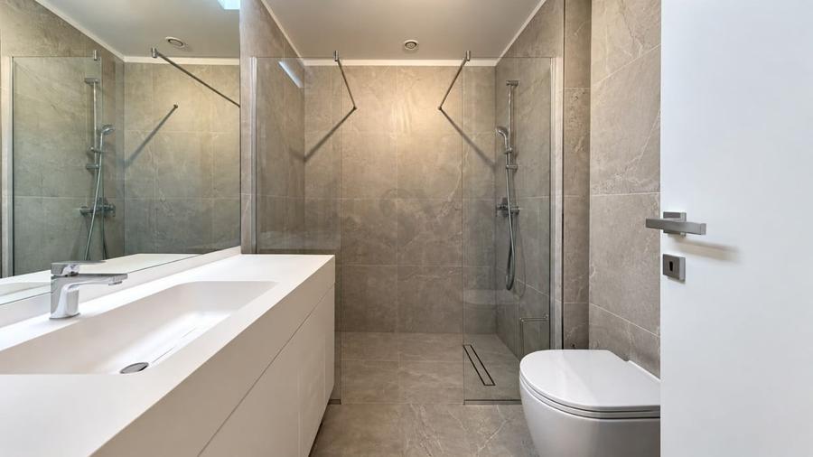 Apartament cu 2 camere semidecomandat în Floreasca