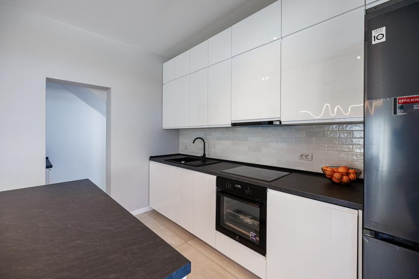 Duplex cu 4 camere cu Canalizare în Dumbrăvița
