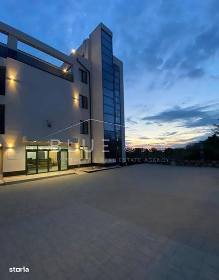 Spațiu comercial, de 2,003 mp, în Nord