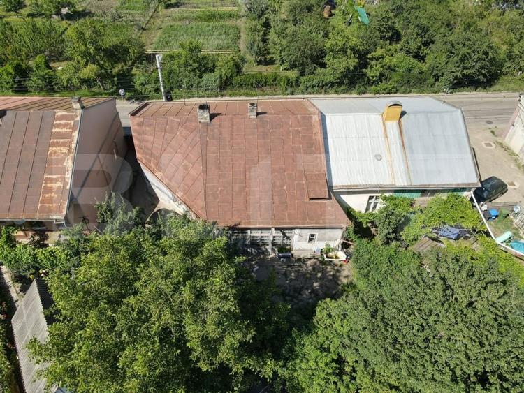 Casă individuală cu 4 camere cu Canalizare în Ițcani