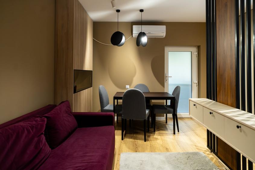 Apartament cu 2 camere semidecomandat, mobilat în Europa