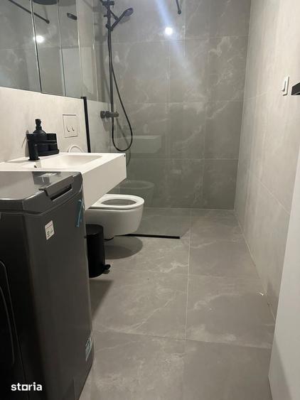 Apartament cu 2 camere semidecomandat, mobilat în Centrul Civic