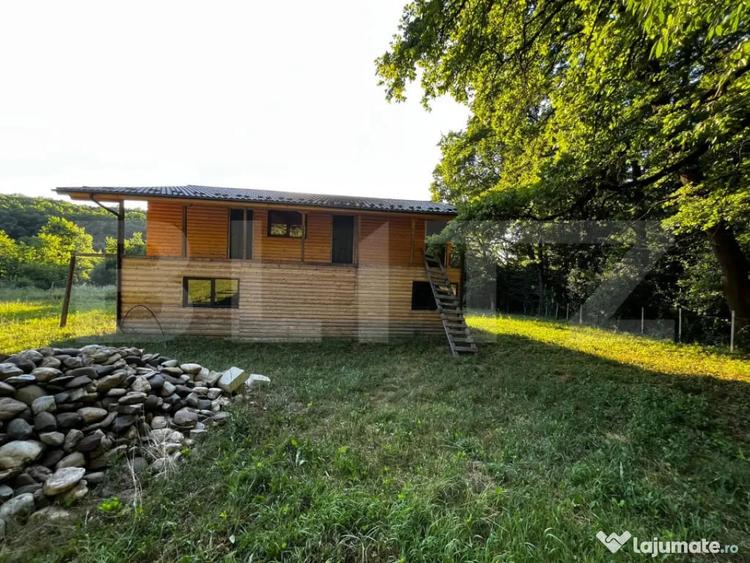 Casă cu 7 camere cu Teren 1700 Mp în Beclean