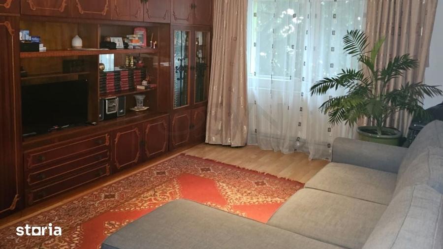 Garsonieră decomandată în Băneasa