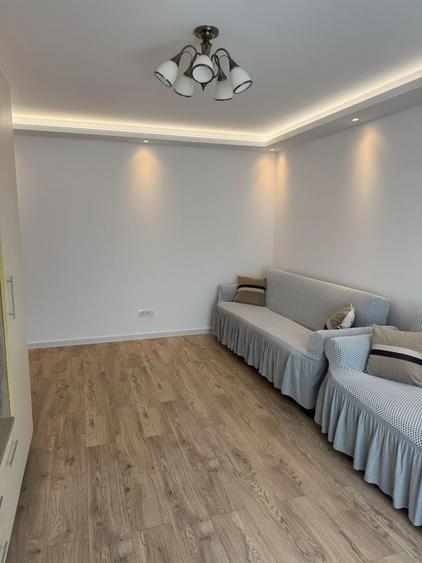 Apartament cu 3 camere în Inel II