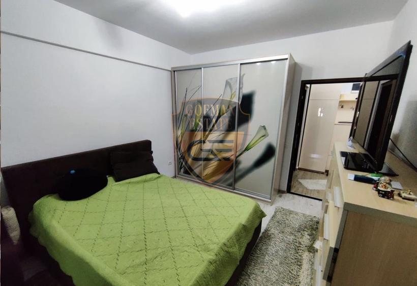 Apartament cu 2 camere semidecomandat, mobilat în Km 5