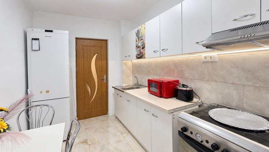 Apartament cu 2 camere decomandat, mobilat în 1 Decembrie 1918