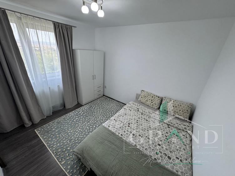 Apartament cu 3 camere semidecomandat, mobilat în Mănăștur