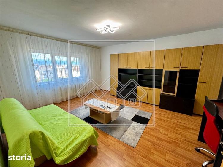 De inchiriat apartament 3 camere, 2 bai, 72 mp utili, etaj intermediar - 3