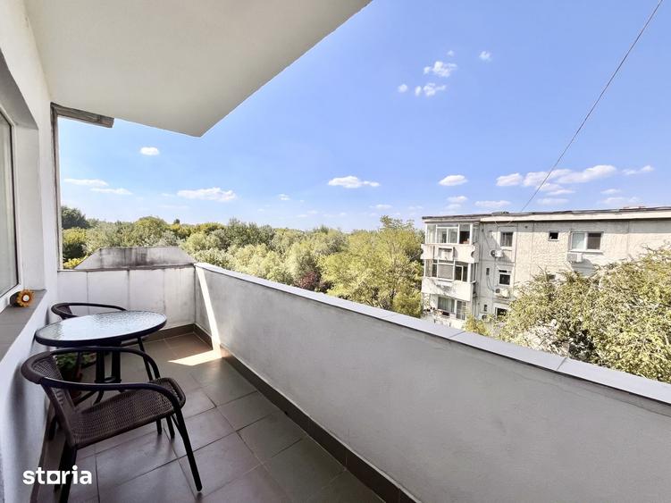 Apartament cu 2 camere decomandat în Văcăresti