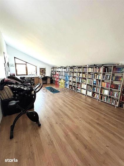 Casă cu 5 camere cu Teren 3789 Mp în Chiscani