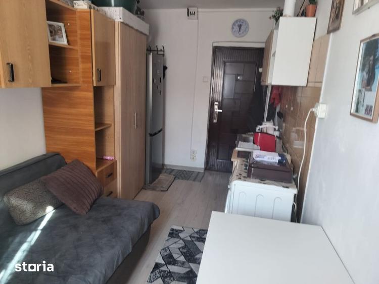 Garsonieră, mobilată în Valea Rosie