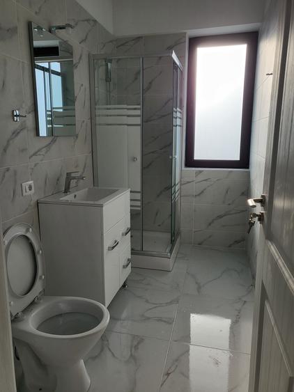 Apartament cu 2 camere decomandat în Exterior Vest