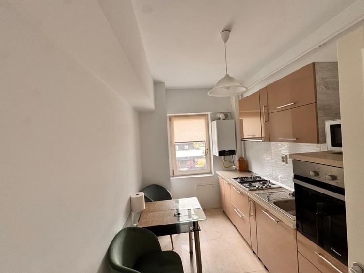 Royal Town Copou 2 camere, parcare subterană inclusă. Se oferă facturăProprietar - 8
