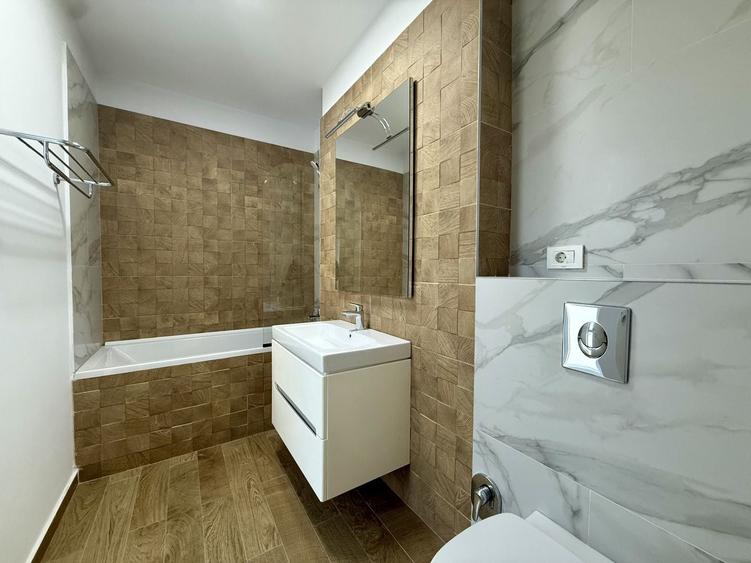 Casă cu 5 camere cu Canalizare în Pipera