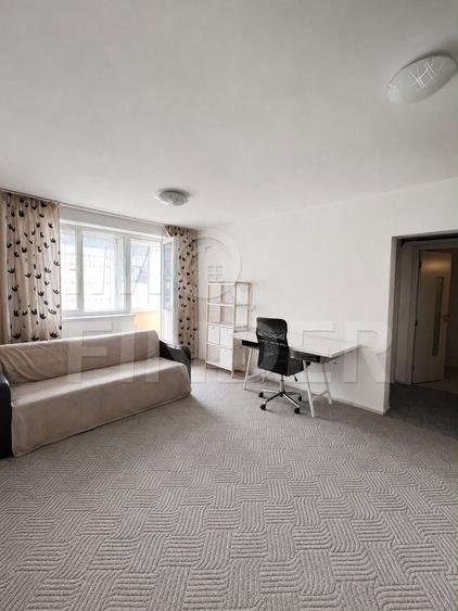 Apartament cu 2 camere semidecomandat, mobilat în Gheorgheni