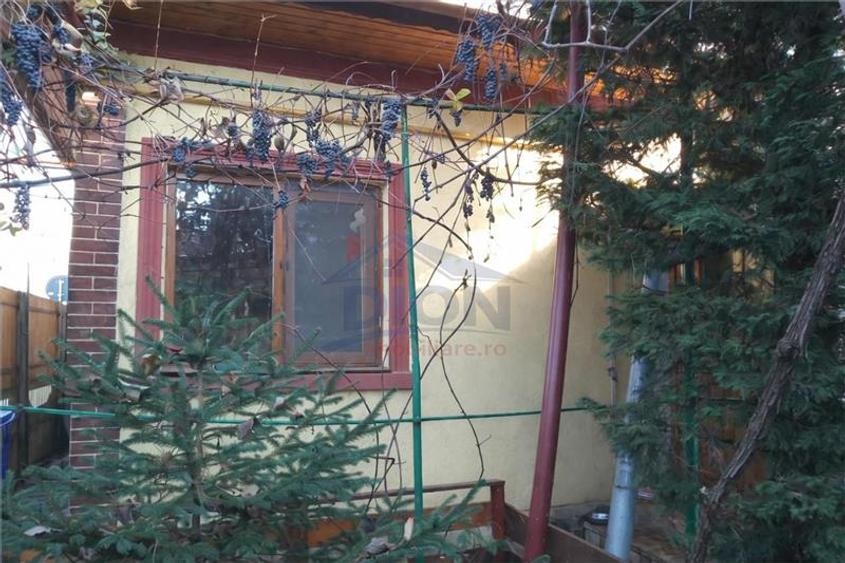 Casă individuală cu 4 camere cu Canalizare în Brâncoveanu