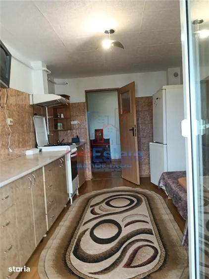 Apartament cu 2 camere decomandat în Tătărași