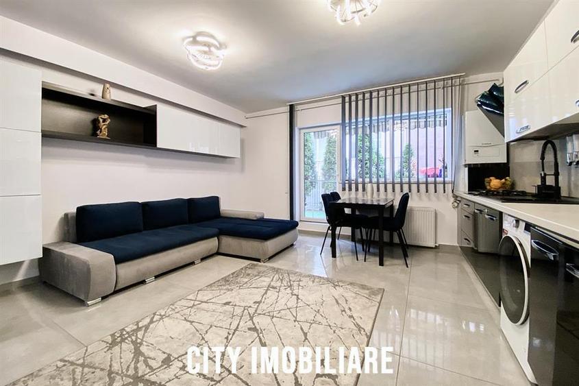 Apartament cu 2 camere semidecomandat, mobilat în Florești