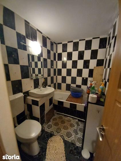 Apartament 2camere, semidecomandat .zona Unirii ACR - 12