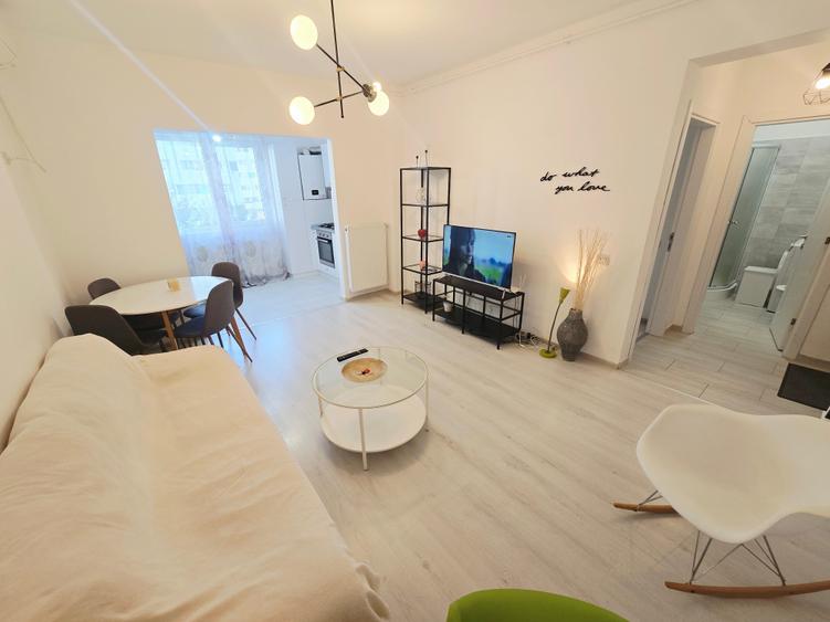 Apartament cu 2 camere semidecomandat în Militari