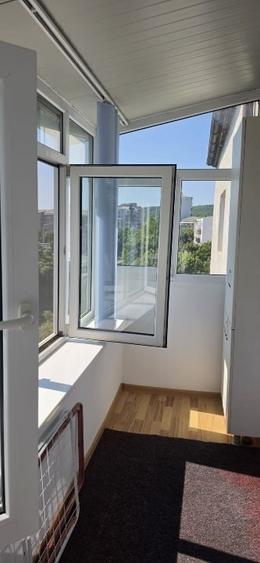 Apartament cu 3 camere decomandat, mobilat în Gară