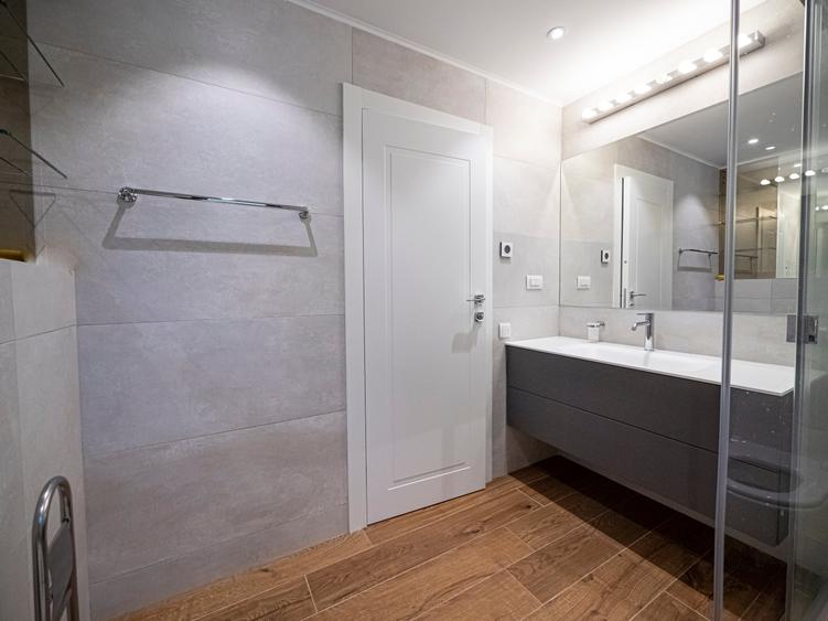 Duplex cu 7 camere cu Teren 377 Mp în Herăstrău