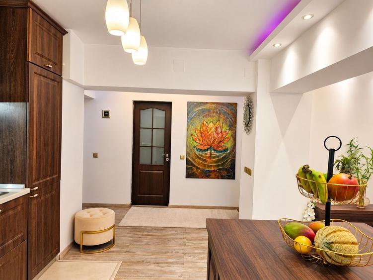 Apartament cu 2 camere decomandat, mobilat în Unirii