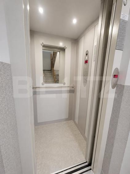 Apartament cu 3 camere decomandat, mobilat în Câmpia Turzii