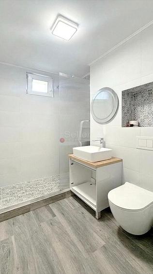 Apartament cu 2 camere decomandat, mobilat în Tractorul