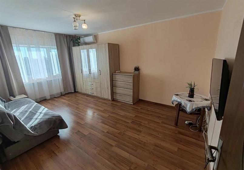 Garsonieră decomandată în Nicolina