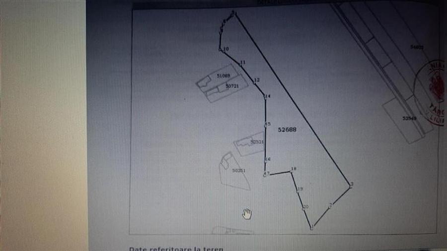 Teren Construcții intravilan de 11200 mp, în Nazna