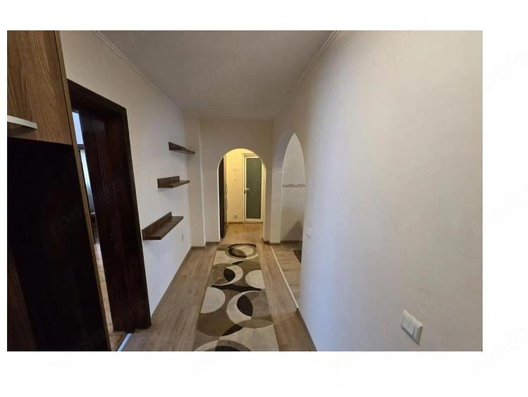 Apartament cu 3 camere decomandat, mobilat în Timpuri Noi