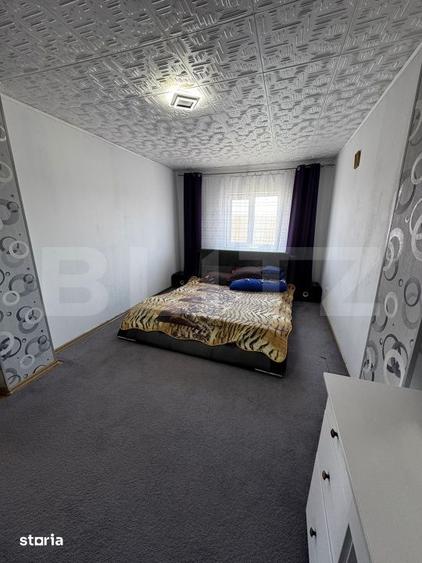 Apartament cu 3 camere în Sud