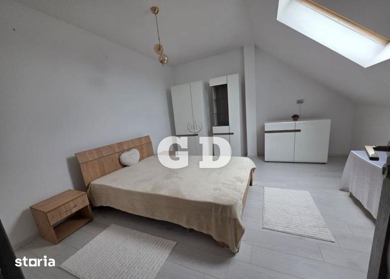 Apartament cu 3 camere decomandat, mobilat în Vasile Aaron